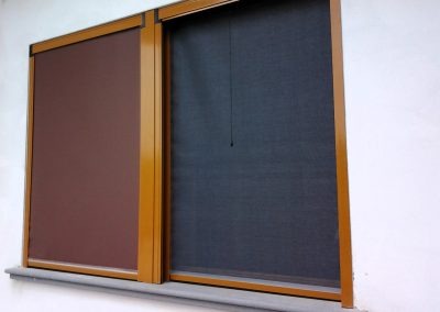 ZANZARIERA-ED-OSCURANTE-A-MOLLA-400x284